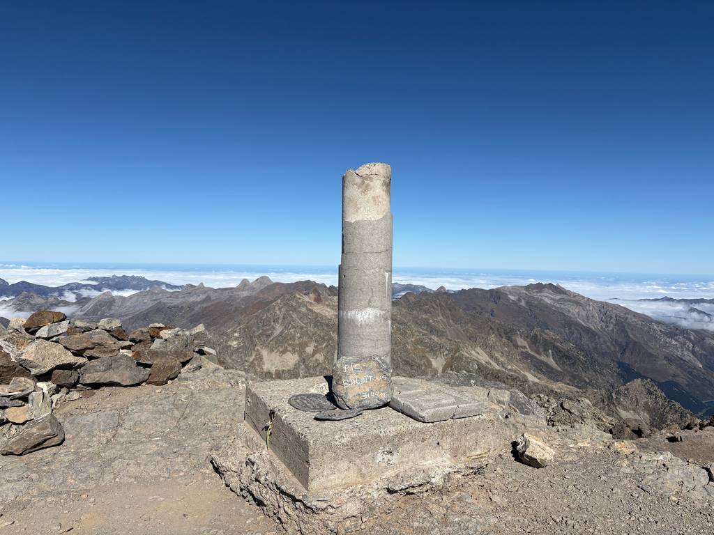Balaitus (Vathleithosa) / Pico Moros